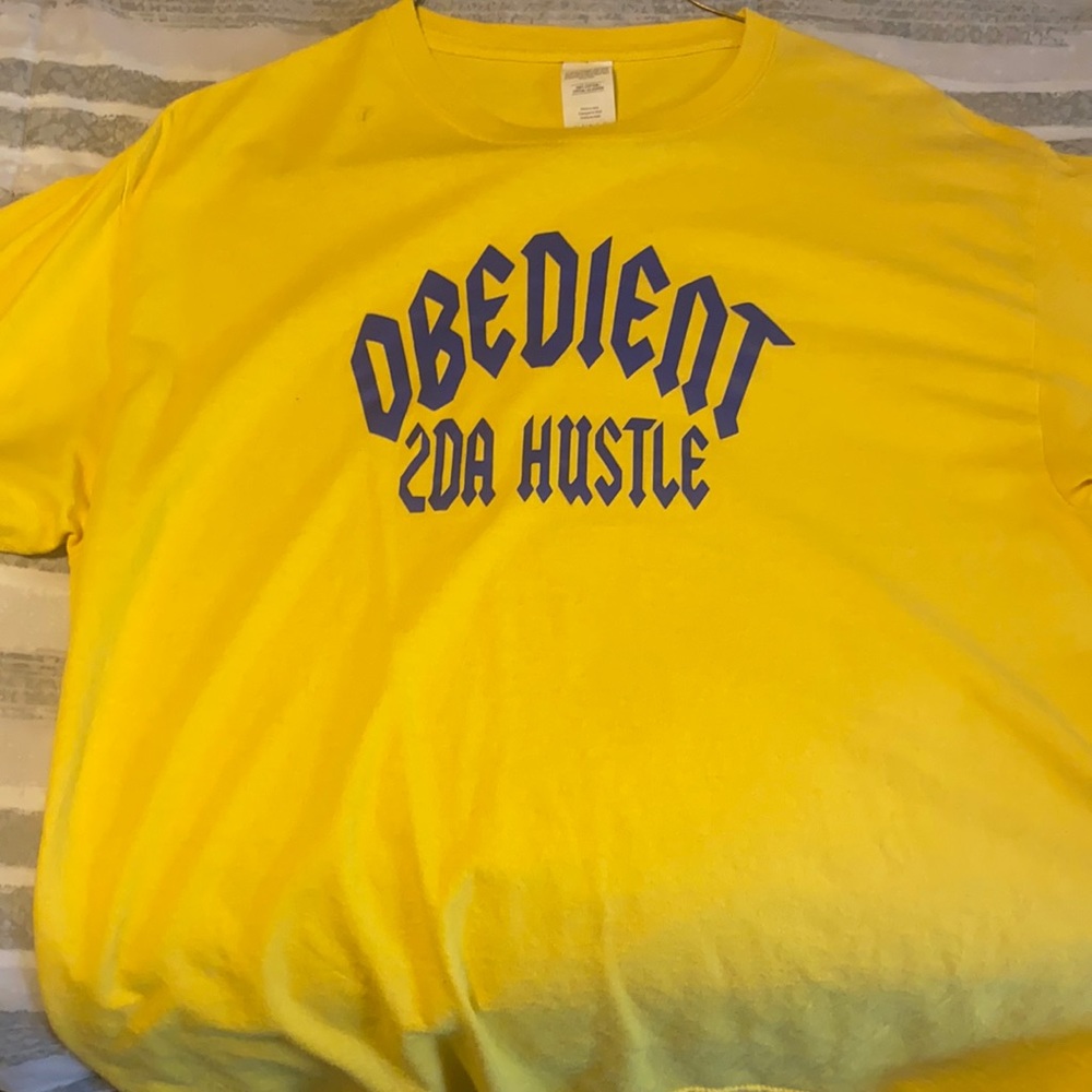 Obedient 2Da Hustle Tee!!